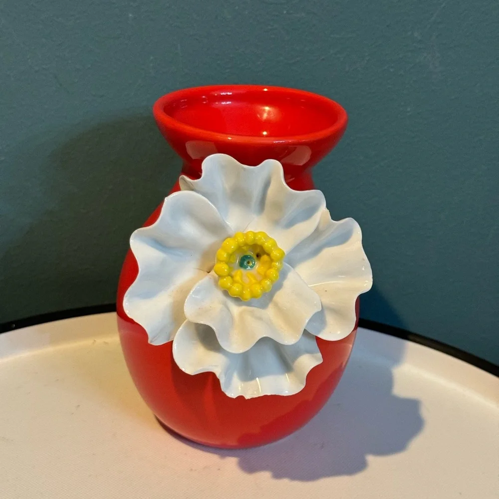Anthropologie 3D White Poppy Red Ceramic Vase